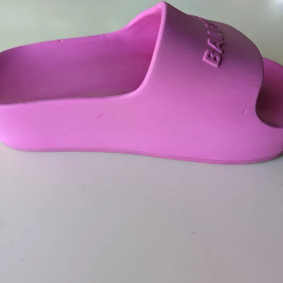 Balenciaga Pink Chunky Rubber Slides - Picture 4 of 9